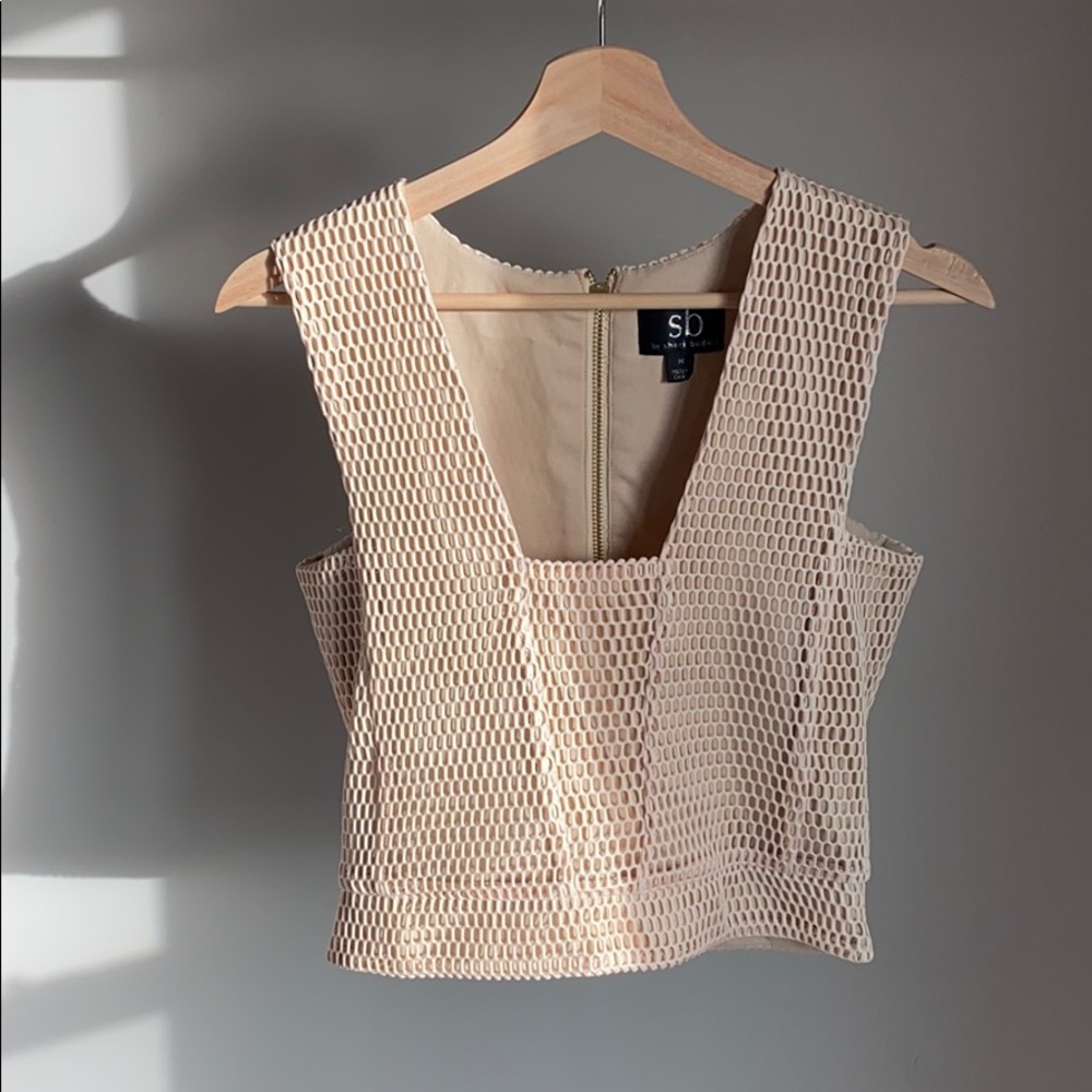 Sheri Bodell top